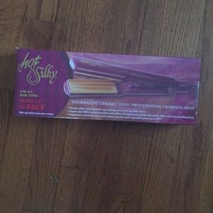 Hot & Silky Ceramic Professional Crimping Iron